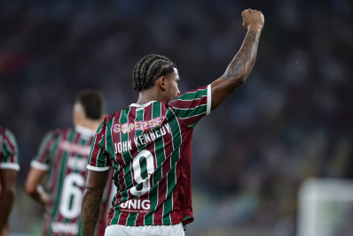 John Kennedy completa 150 jogos pelo Fluminense e celebra gol em momento especial
