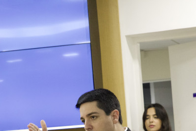 Vereador Isaac Ricalde denuncia paralisia da Comissão de Educação na Câmara de São Gonçalo