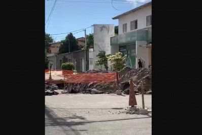 Morador relata buraco na Rua do Jardim Caiçara, em Cabo Frio