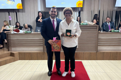 Medalha Sheila Atalla une homenagem e bastidores da política local na Câmara aldeense