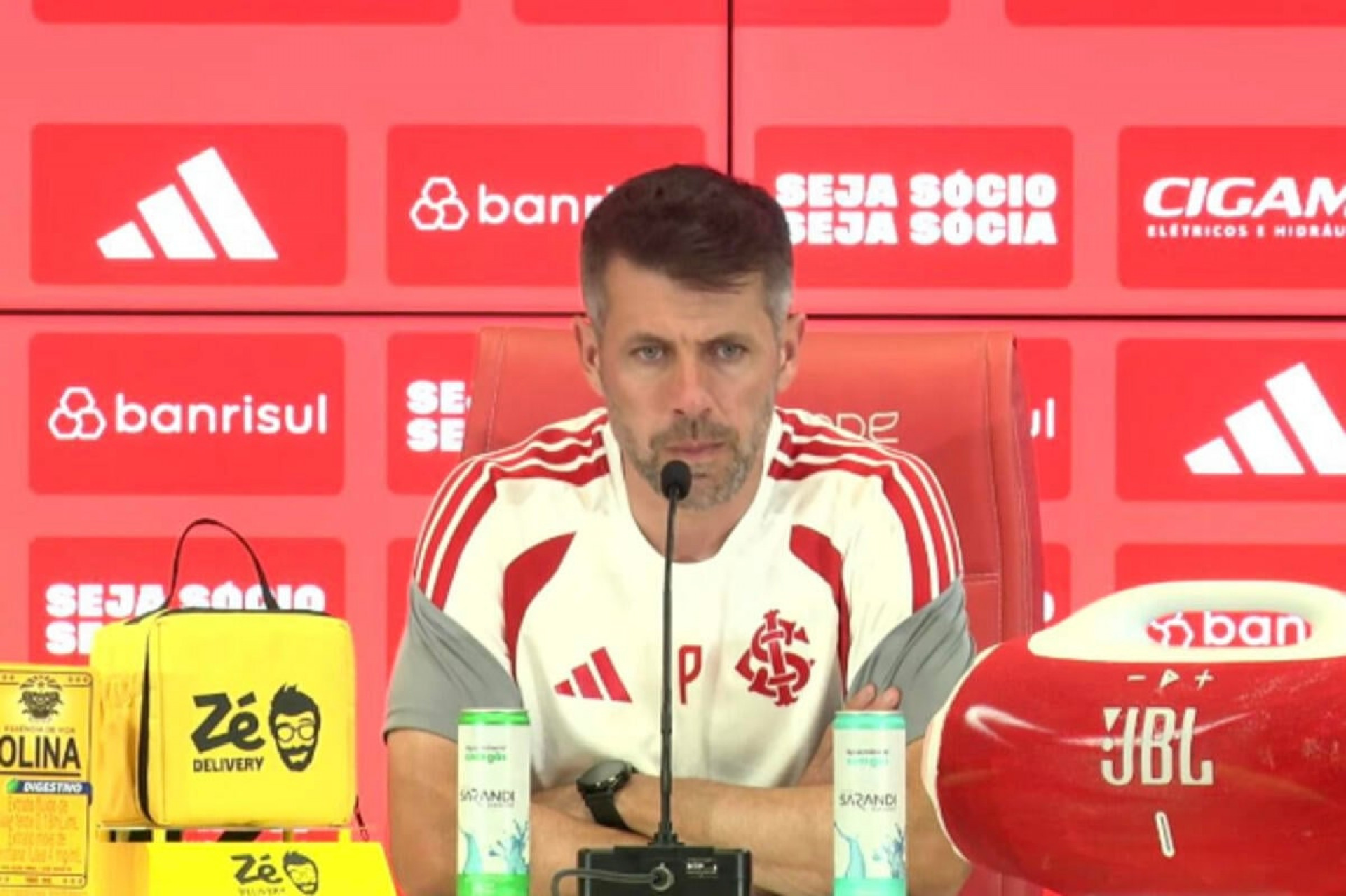 Pezzolano cobre senso de realidade no Inter ap&oacute;s empate: ”Vai ser um ano duro”