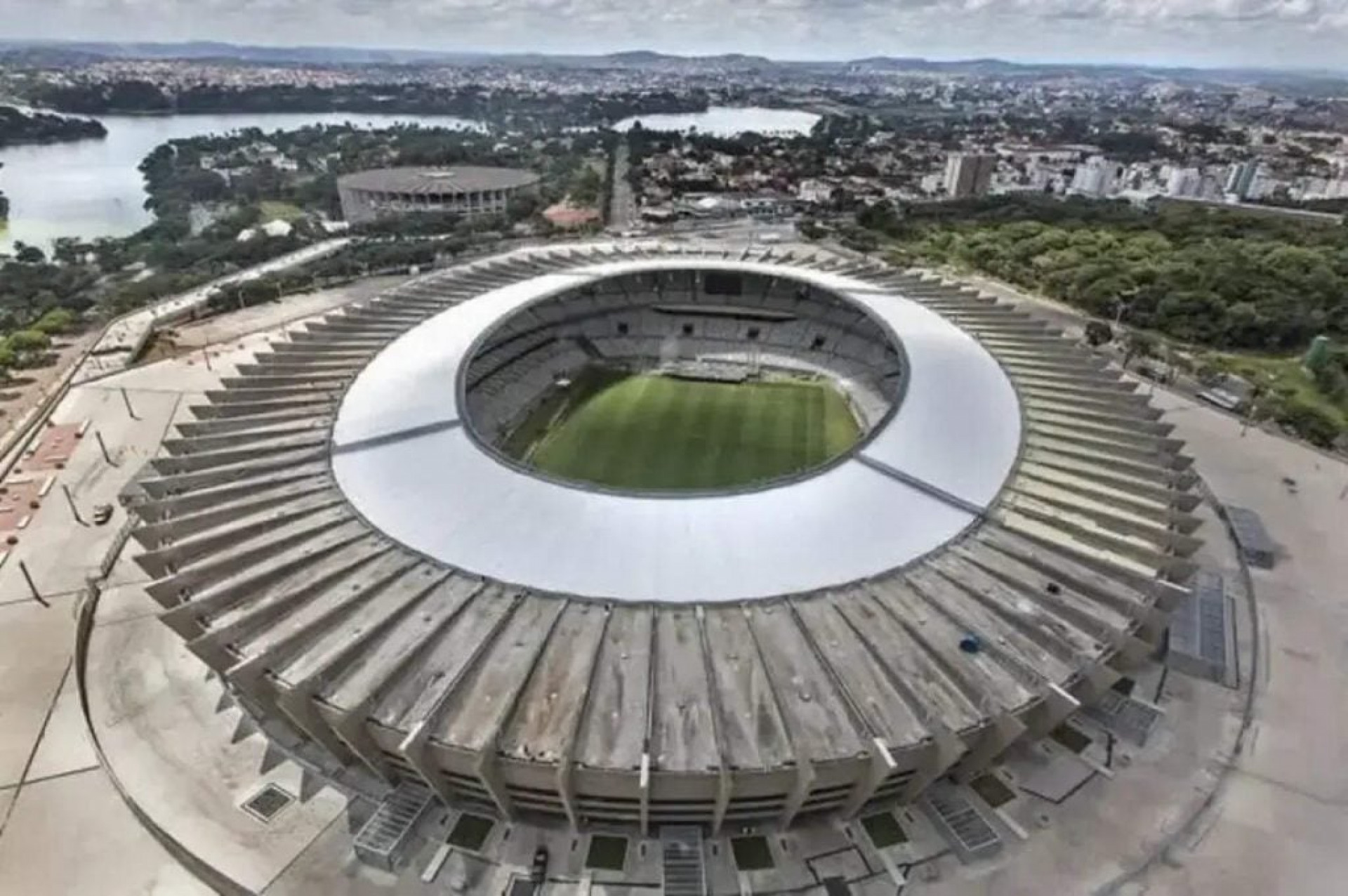 Cruzeiro x Vit&oacute;ria: onde assistir, escala&ccedil;&otilde;es e arbitragem