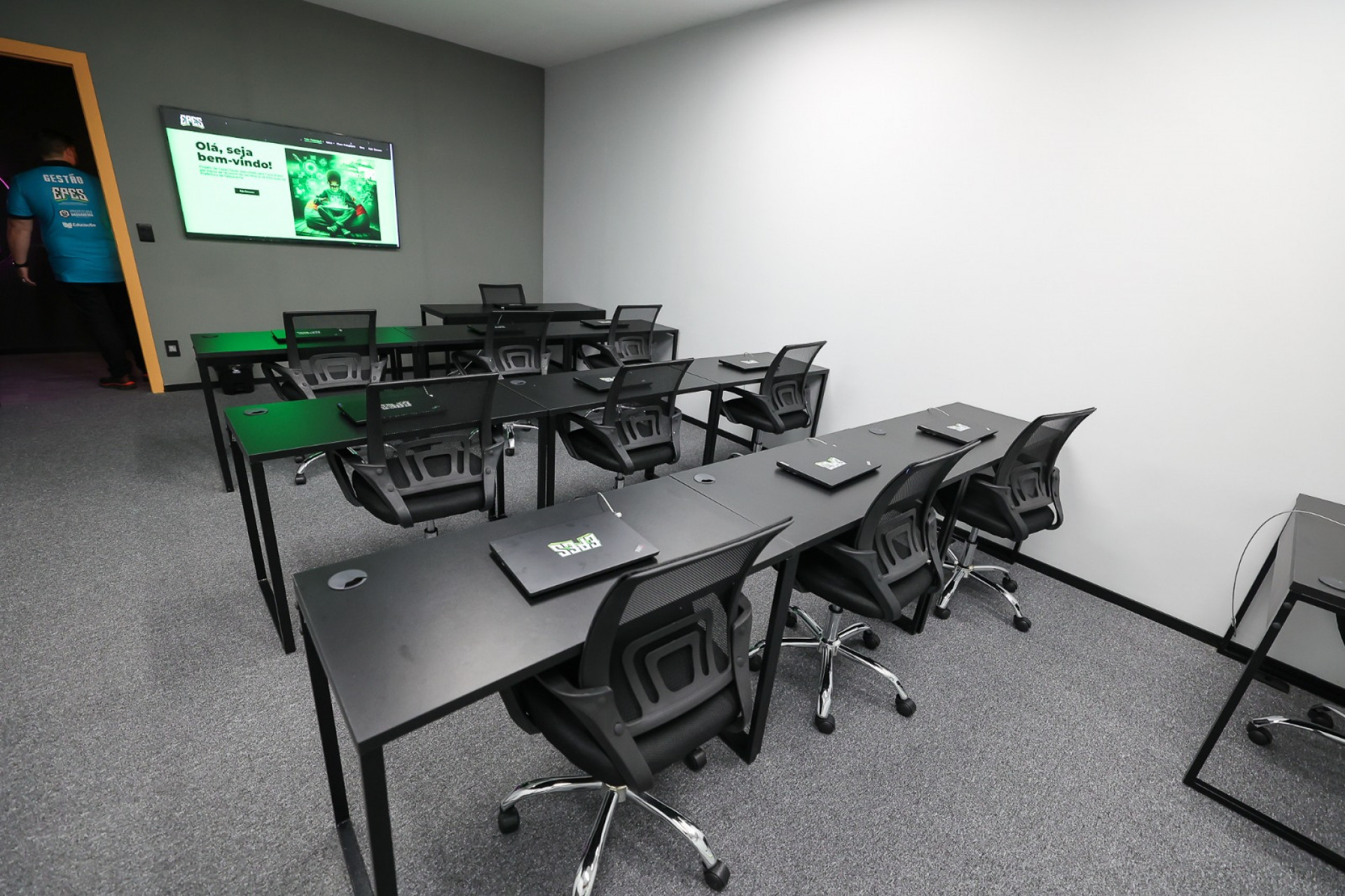 Prefeitura de Saquarema inicia as aulas do novo ciclo letivo da Escola de Programação e Empreendedorismo - Divulgação/Prefeitura de Saquarema