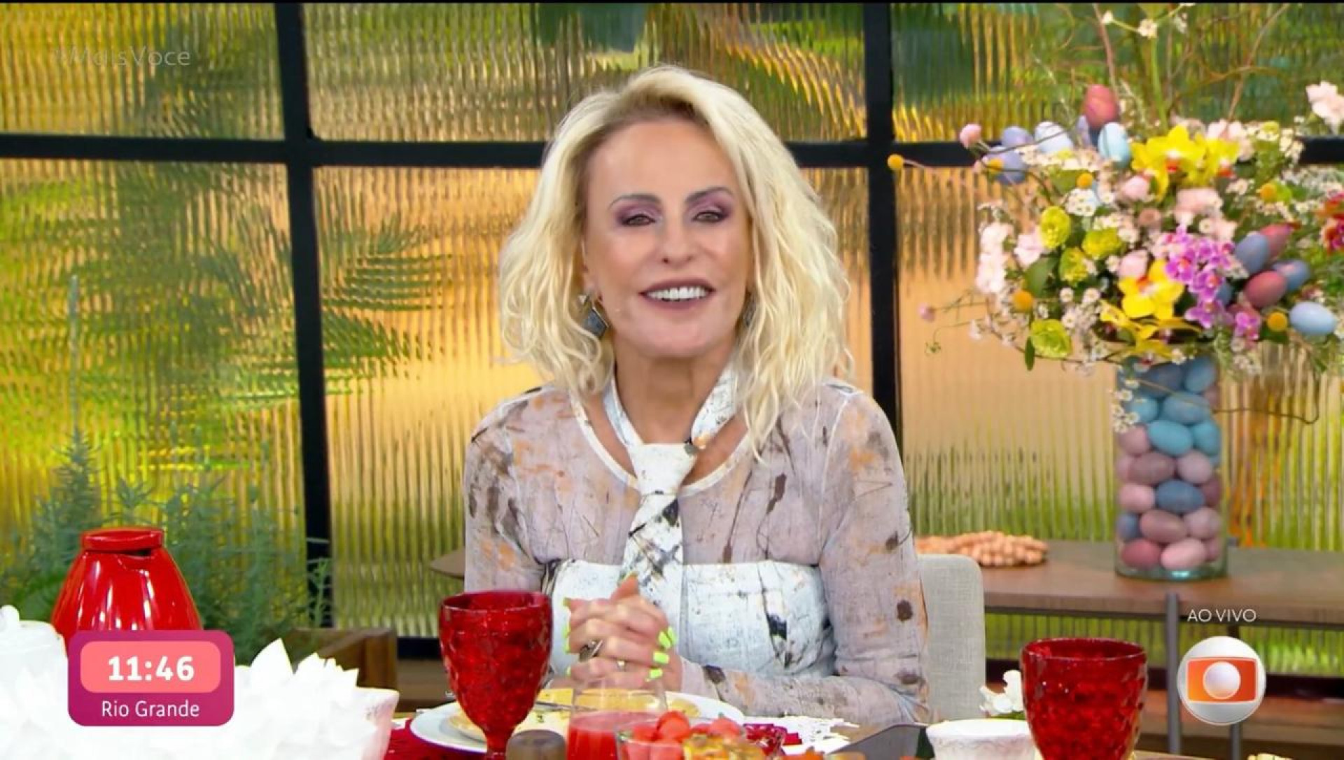 Roberto Carlos surpreende Ana Maria Braga com ligação ao vivo