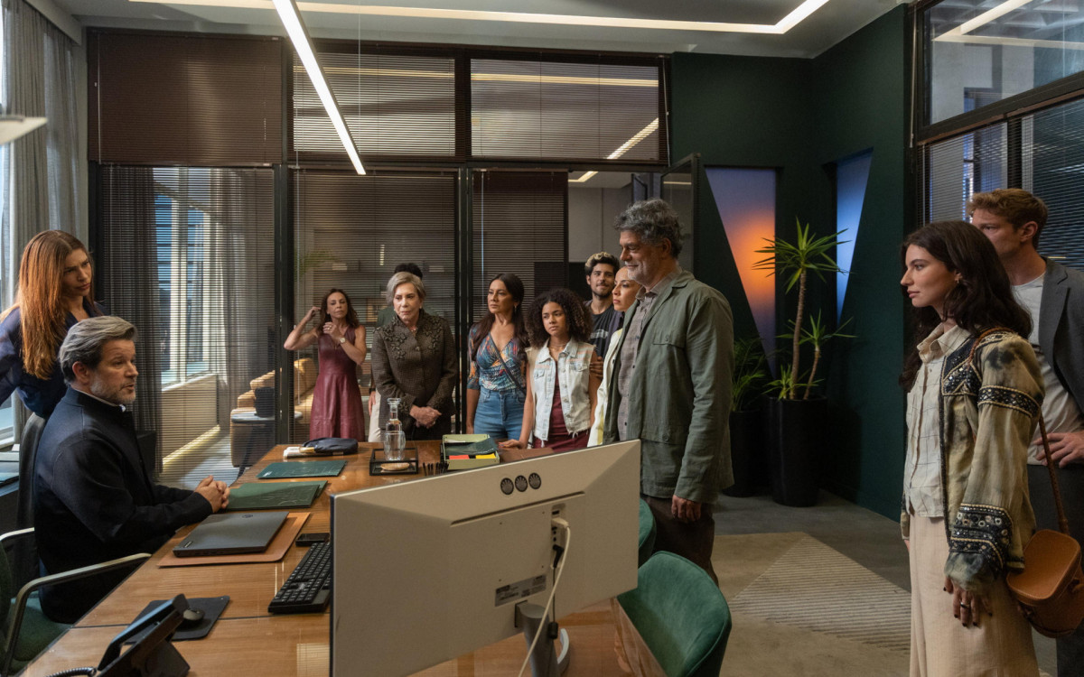 'Três Graças': Ferette perde a presidência da Fundação