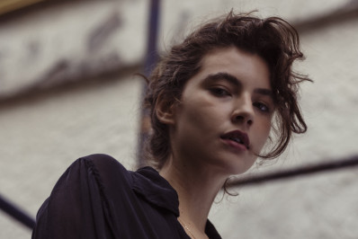 Alanis Guillen revela como vai celebrar a Páscoa e comenta nova fase de Lorena em 'Três Graças'