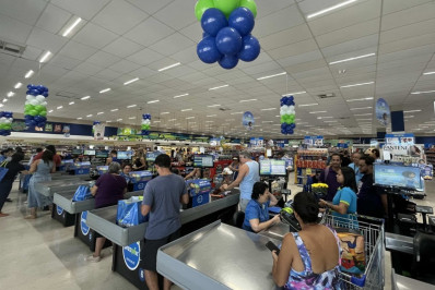 Rede de supermercados abre 20 vagas de emprego para pessoas com deficiência