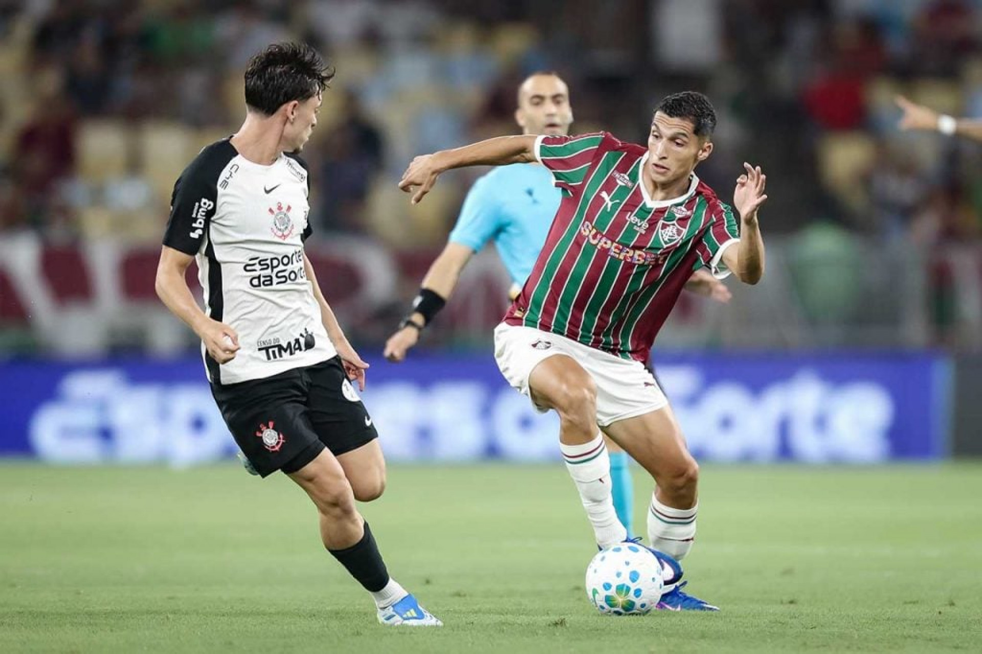 Serna aproveita chance e aumenta disputa no Fluminense