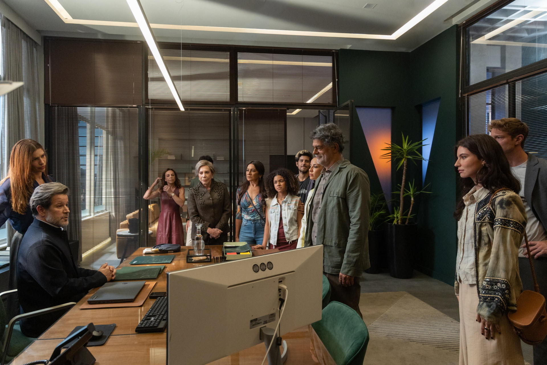 'Três Graças': Ferette (Murilo Benício) perde a presidência da Fundação - TV Globo/ Beatriz Damy