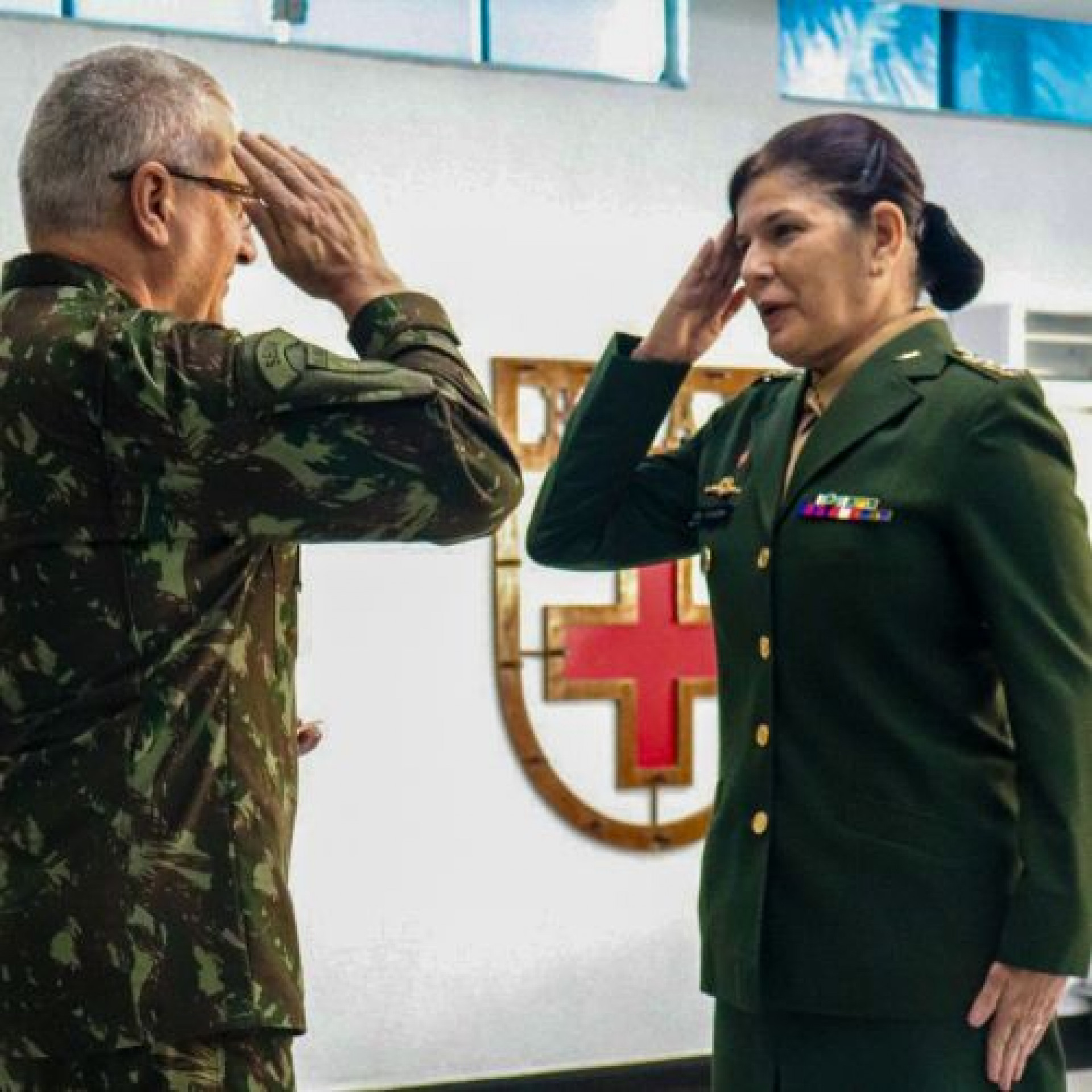 Claudia Cacho se tornou a primeira mulher general do Ex&eacute;rcito Brasileiro - Divulga&ccedil;&atilde;o/ Ex&eacute;rcito