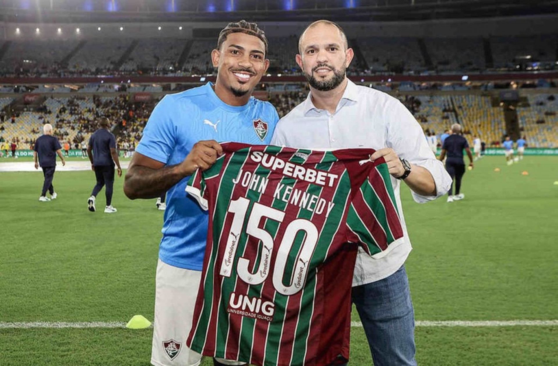 John Kennedy completa 150 jogos e vive boa fase no Fluminense