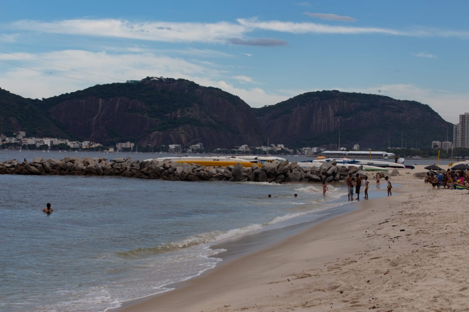 Movimentação na Praia do Flamengo, na Zona Sul - Érica Martin/Agência O Dia