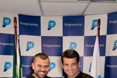 Felipe Pampolha se filia ao Progressistas