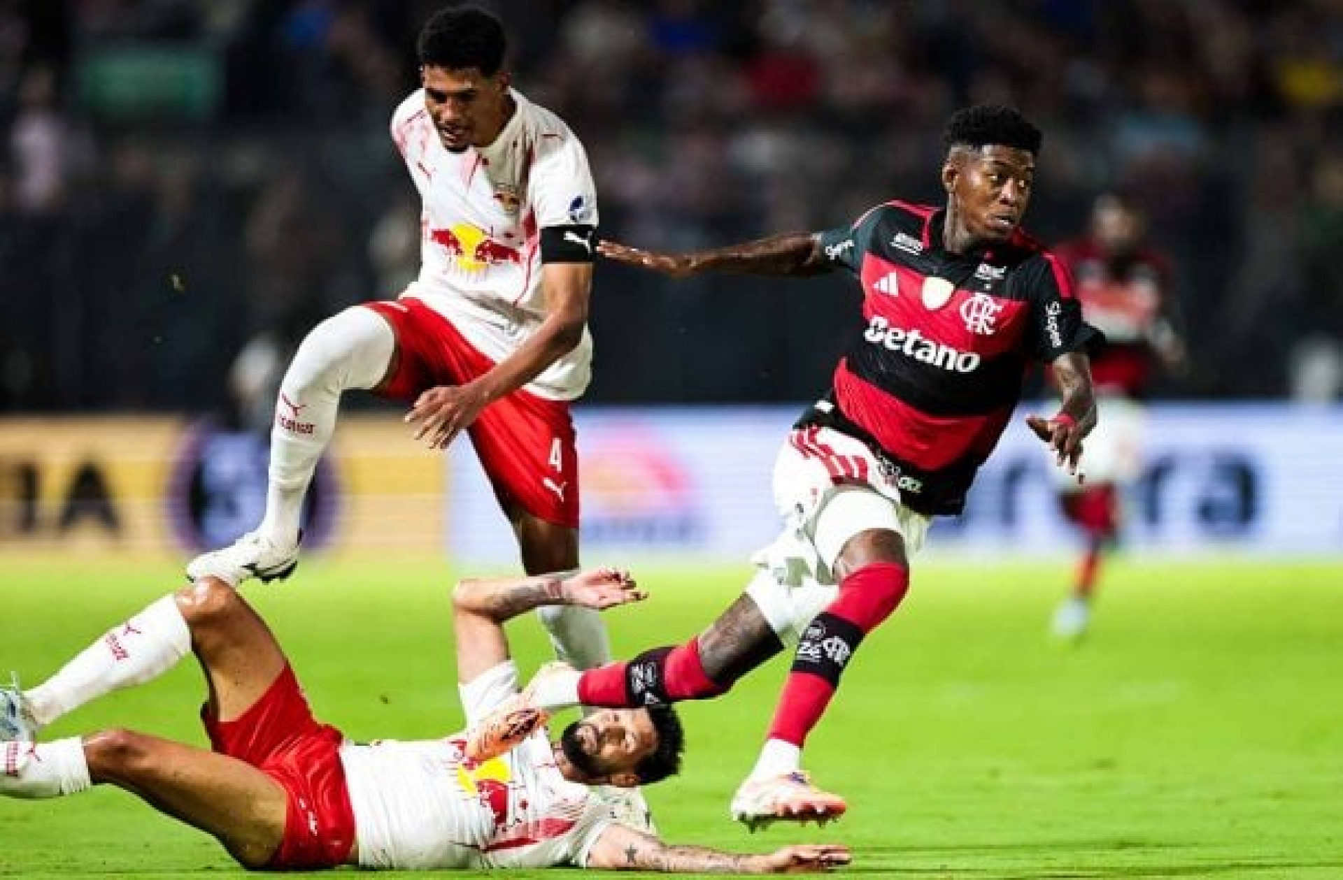 Rotina de derrotas em Bragan&ccedil;a e queda t&eacute;cnica evidente do Flamengo nos &uacute;ltimos jogos