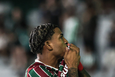 'Acho que a gente criou muito para sair no empate', lamenta John Kennedy