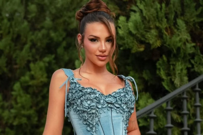 Vivi Wanderley comemora aniversário com festão