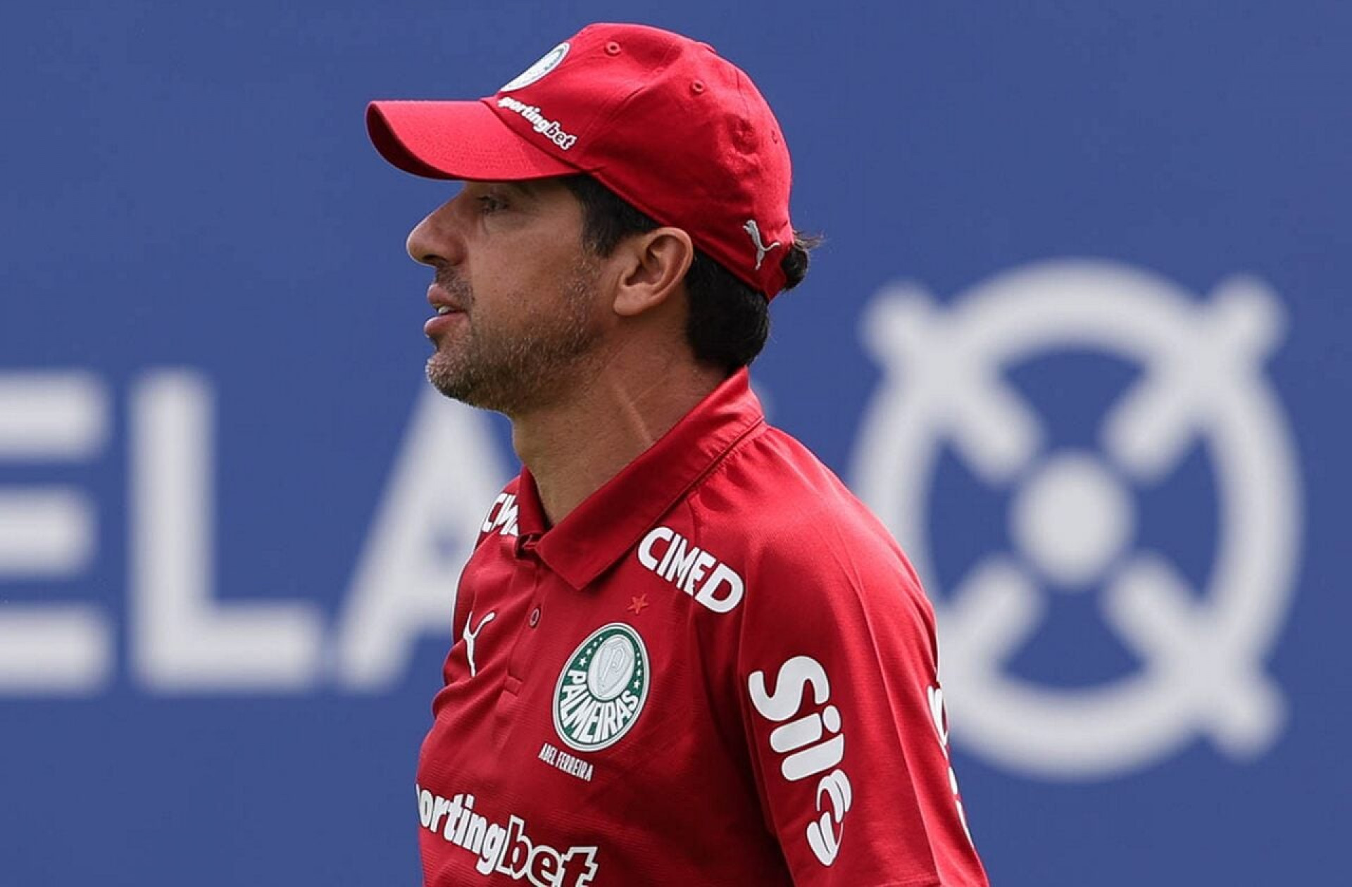 Vitor Roque &eacute; d&uacute;vida no Palmeiras para enfrentar o Bahia