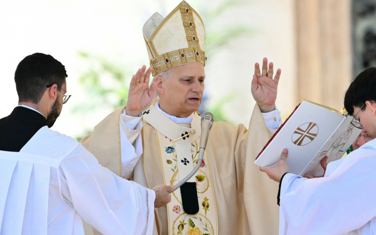 Papa Leão XIV preside a missa de Páscoa como parte das celebrações da Semana Santa