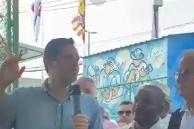 Cavaliere defende 15 escolas no Grupo Especial