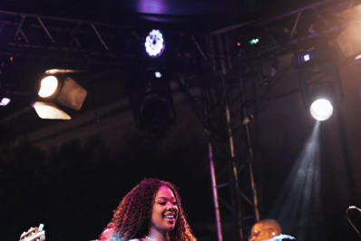 Após cirurgia para retirar tumor, Marvvila retoma shows