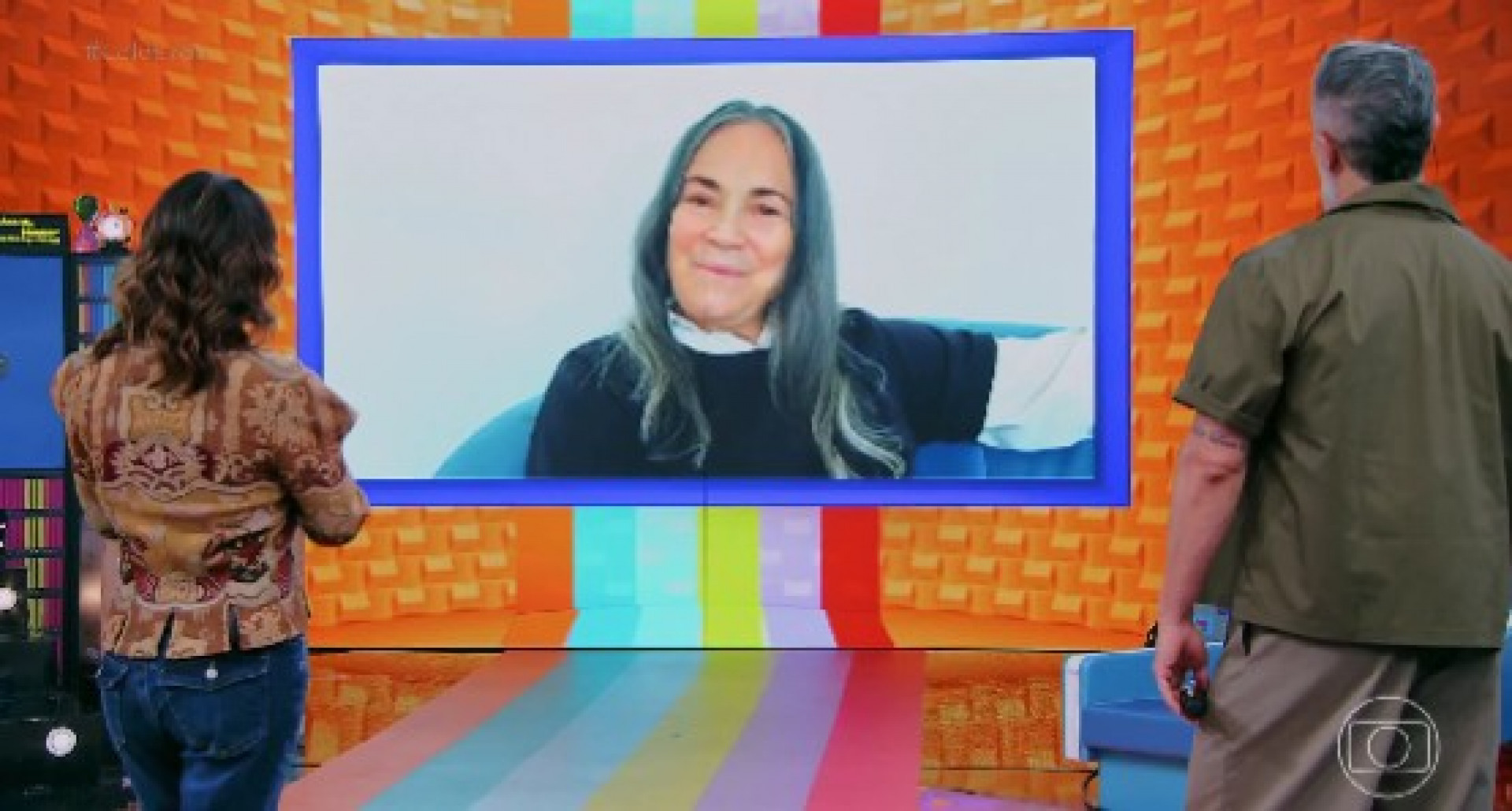 Gabriela Duarte é homenageada pela mãe, Regina Duarte, no 'Caldeirão com Mion' - Reprodução de vídeo / X