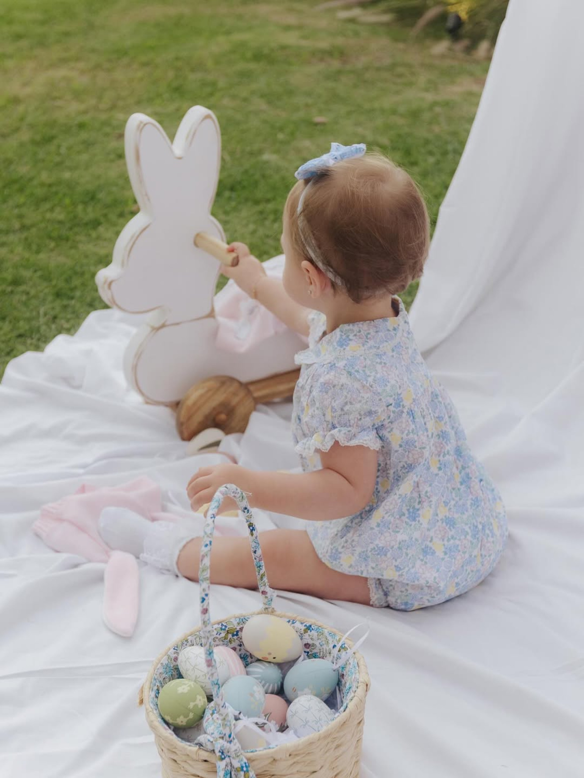 Luan Santana, Serena e Jade Magalhães fazem ensaio de Páscoa - Reprodução / Instagram