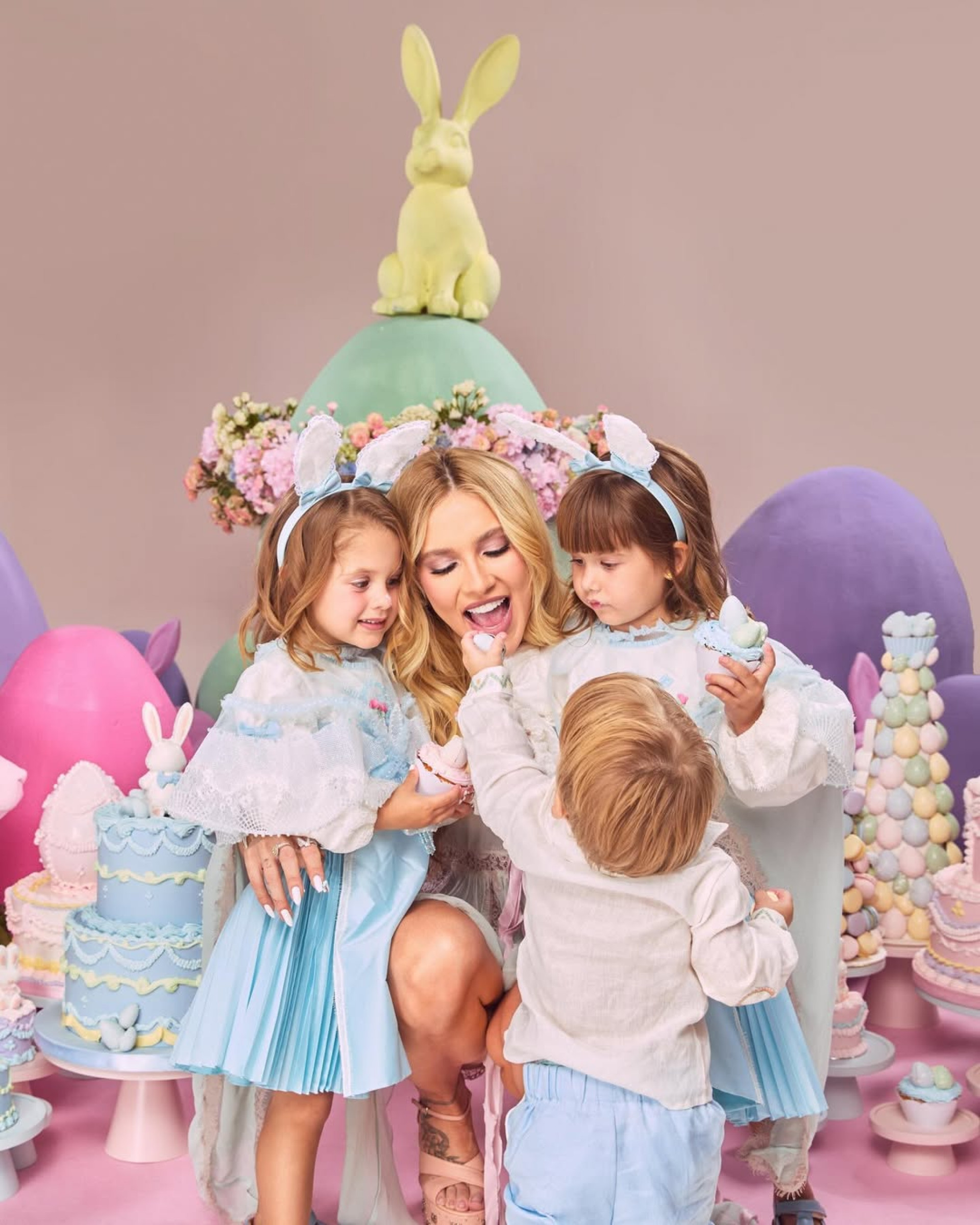 Virginia Fonseca celebra Páscoa ao lado dos dos filhos, Maria Alice, Maria Flor e José Leonardo - Reprodução / Instagram