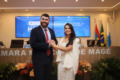 Jamille Cozzolino assume prefeitura de Magé