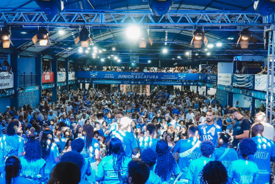 Portela celebra 103 anos com feijoada e programação especial