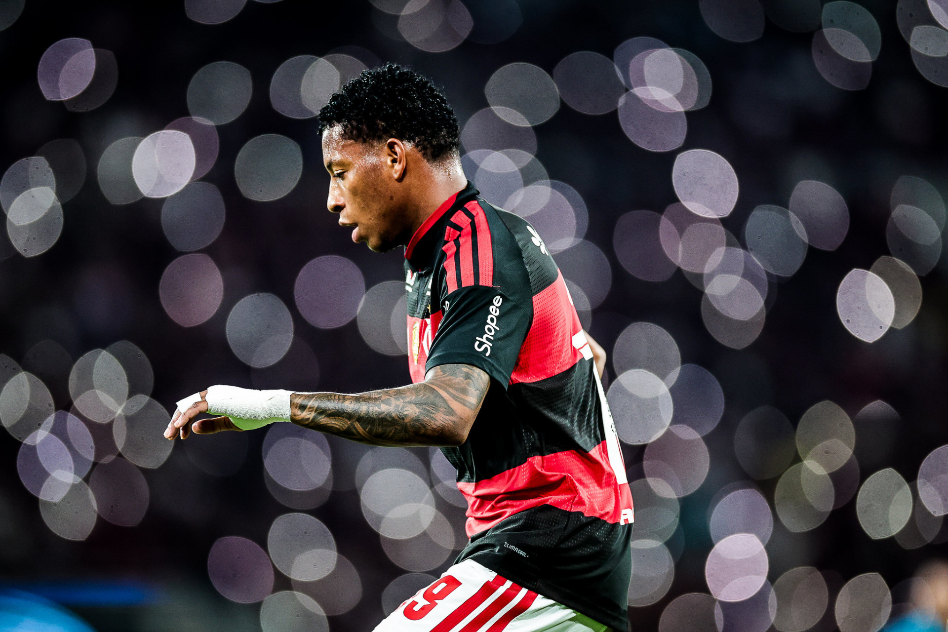 Destaque recente, Plata tem futuro indefinido no Flamengo