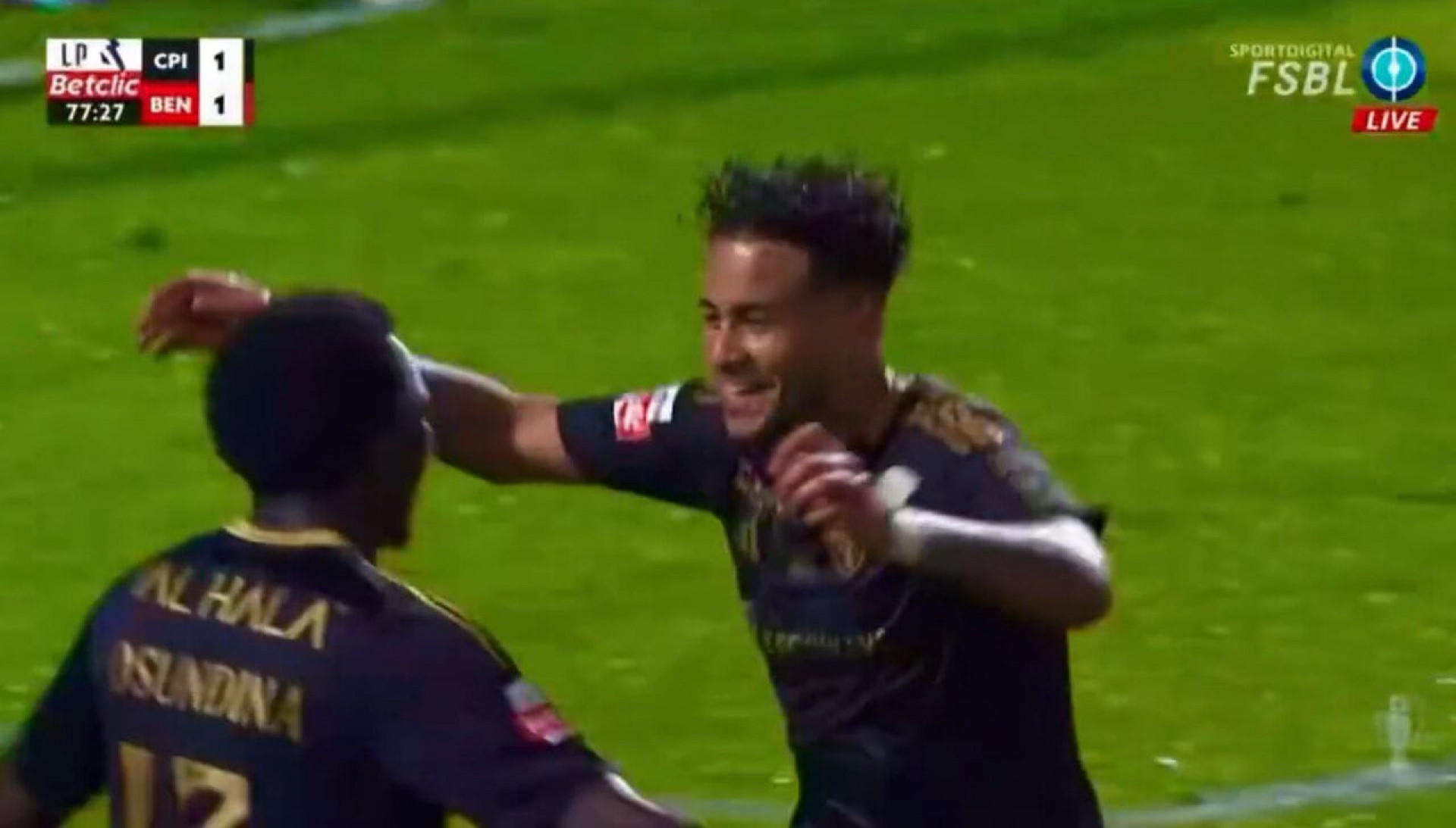 Richard R&iacute;os marca, mas Benfica cede empate ao Casa Pia