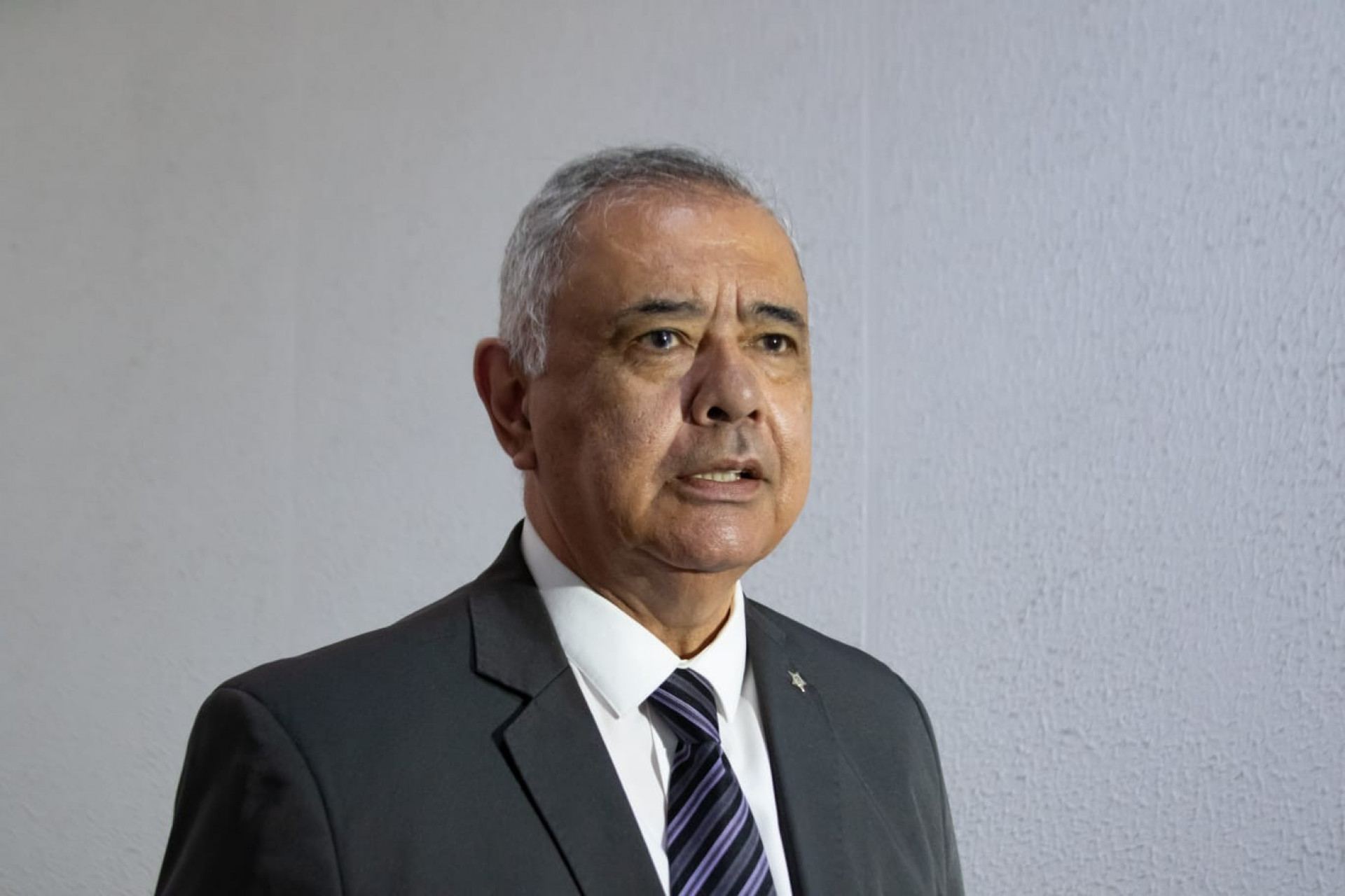 Delegado Wellington Vieira, titular da Decon, esclareceu os crimes do casal: 'Contra a saúde pública e falsificação' - Érica Martin / Agência O Dia