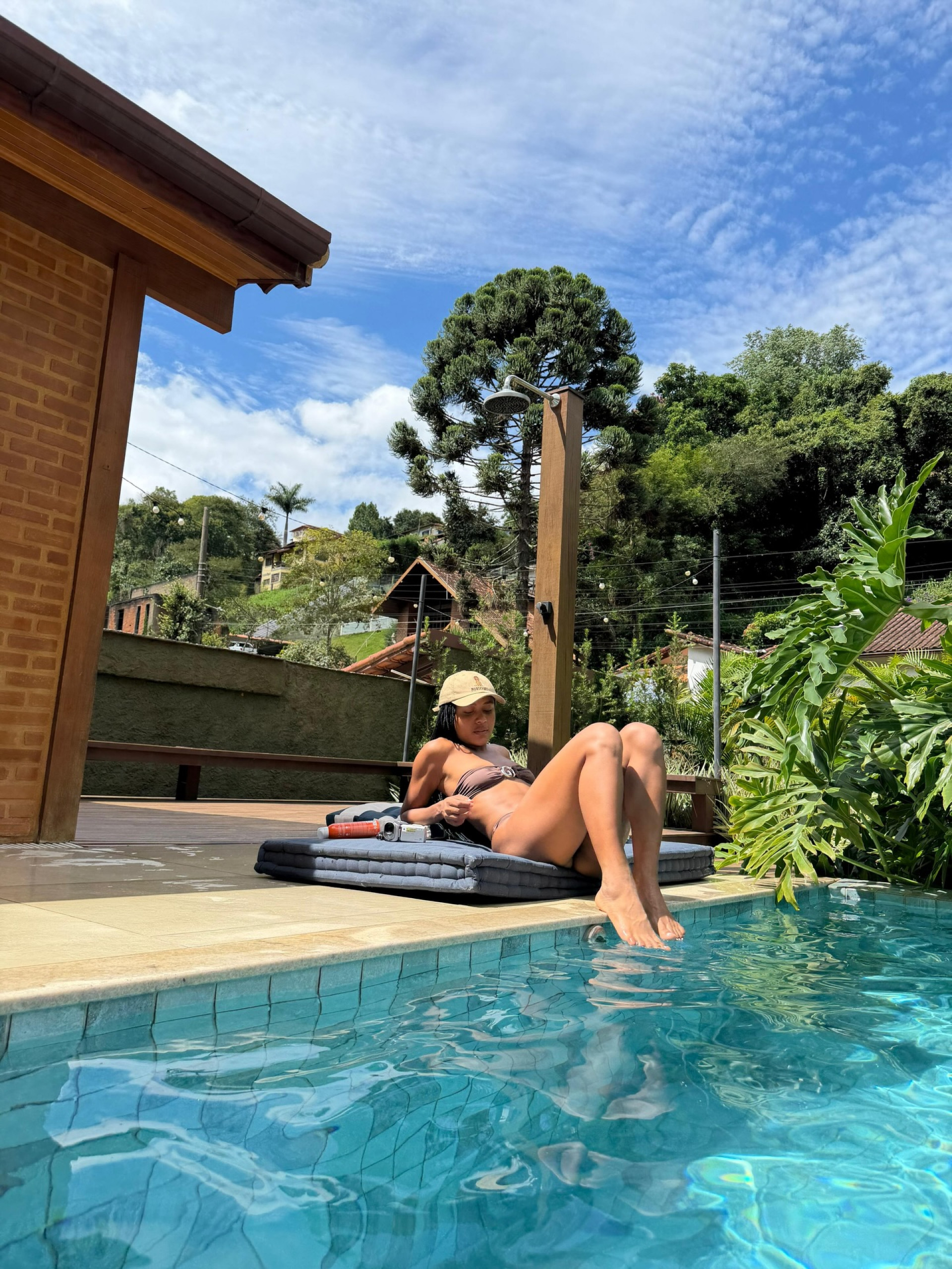 Duda Santos curte folga com a família e compartilha registros: 'Meus amores da vida' - Reprodução Instagram