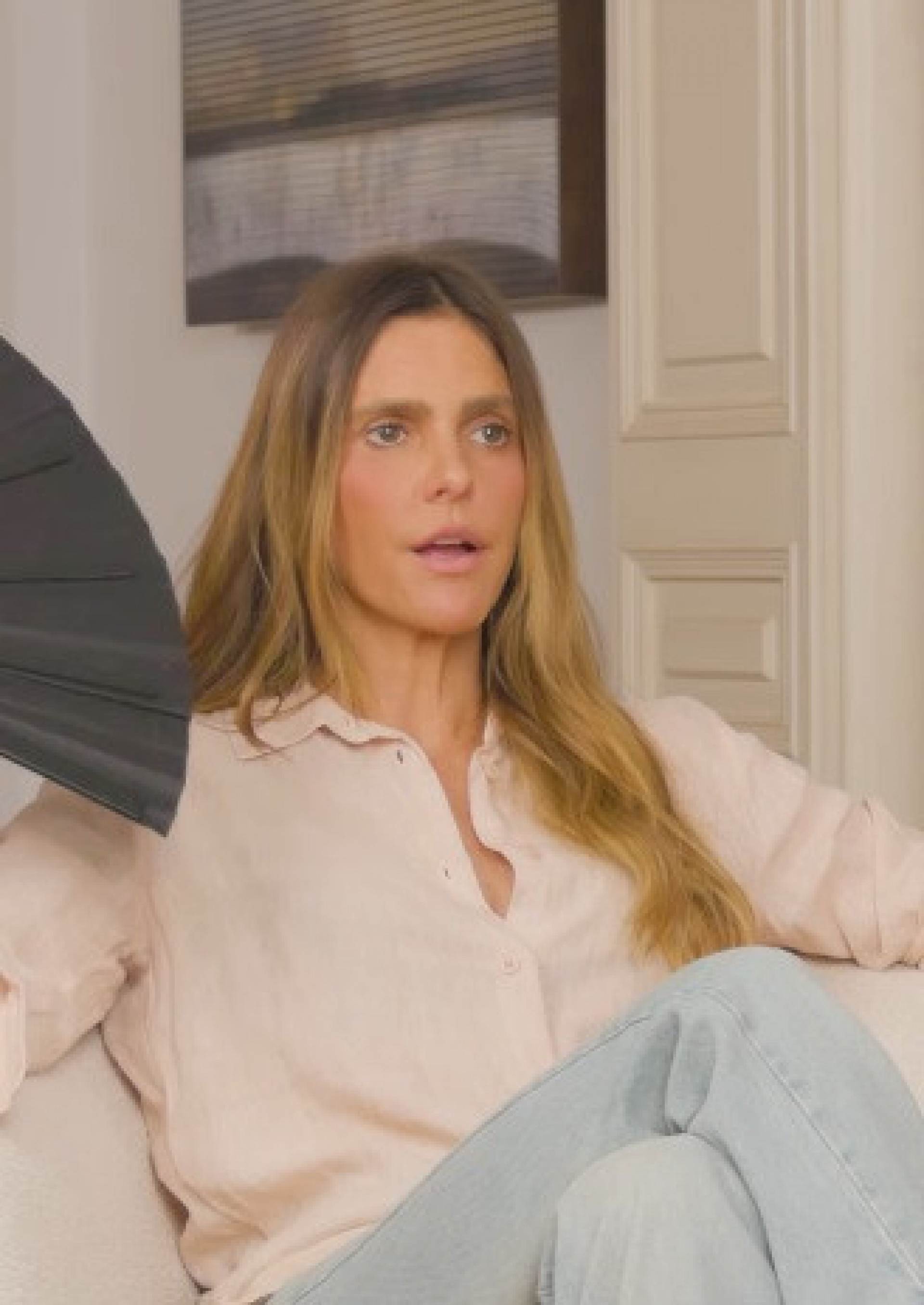 Fernanda Lima admite insegurança com o corpo após três filhos: 'Pariu, esbagaçou e não voltou'