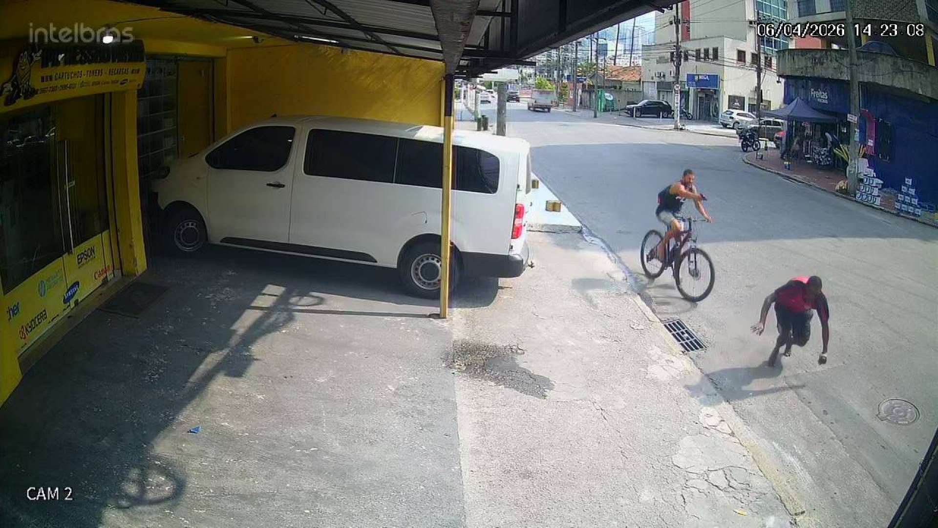 Vídeo: Homem sofre tentativa de assassinato em Nova Iguaçu