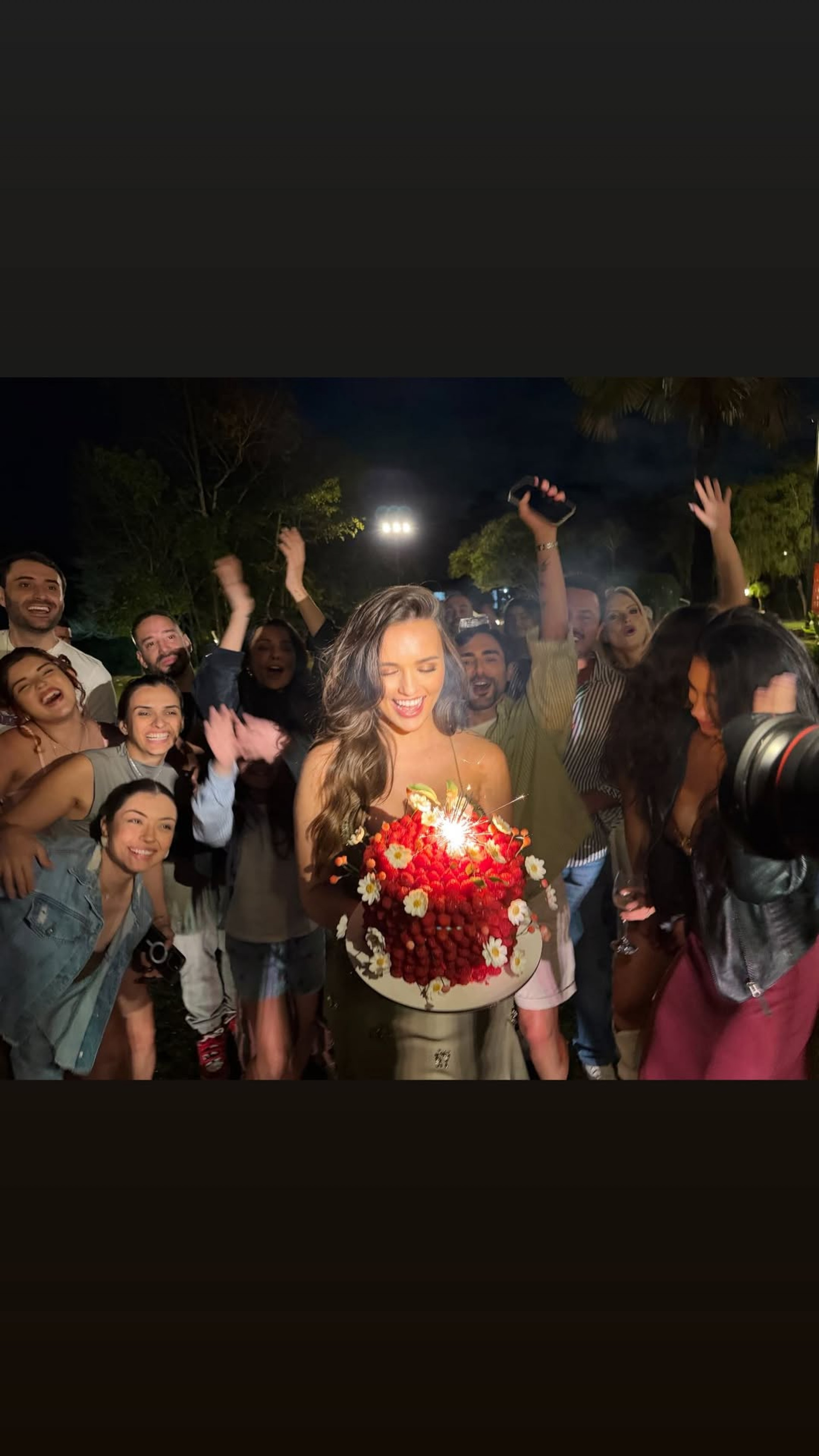 Rafa Kalimann celebra o aniversário com amigos e familiares - Reprodução do Instagram