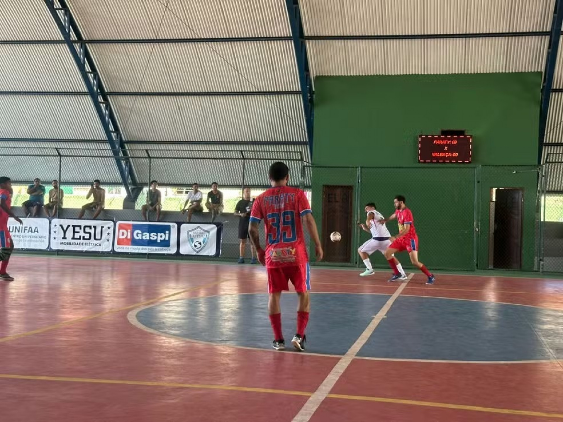 Paraty vence e lidera o grupo C na Copa Sul fluminense de Futsal