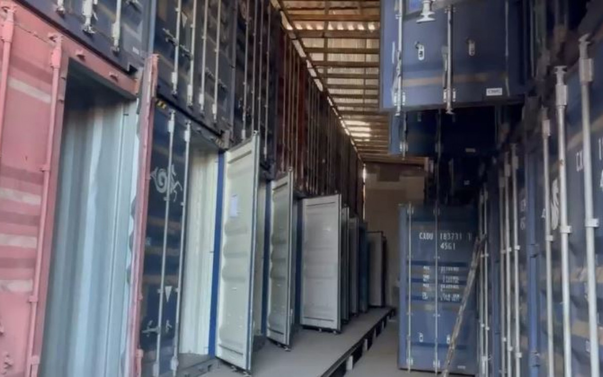 Drogas foram encontradas armazenadas em contêiner - Divulgação