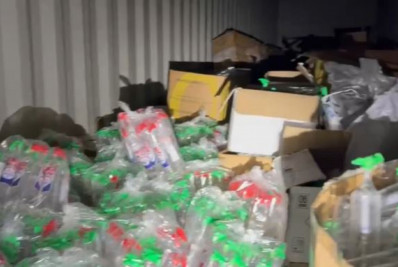 PM encontra drogas em contêiner durante operação no Complexo da Maré