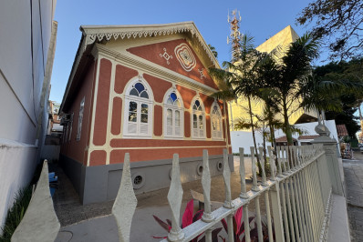 Cinema local ganha tela e público em noite especial no Solar dos Mellos