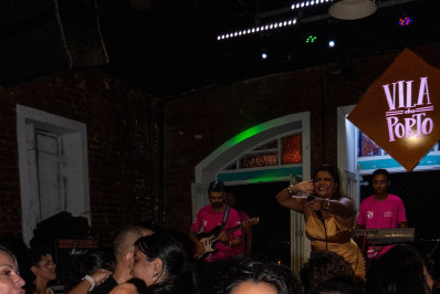 Lucy Alves assume relacionamento com influenciadora e troca declarações nas redes