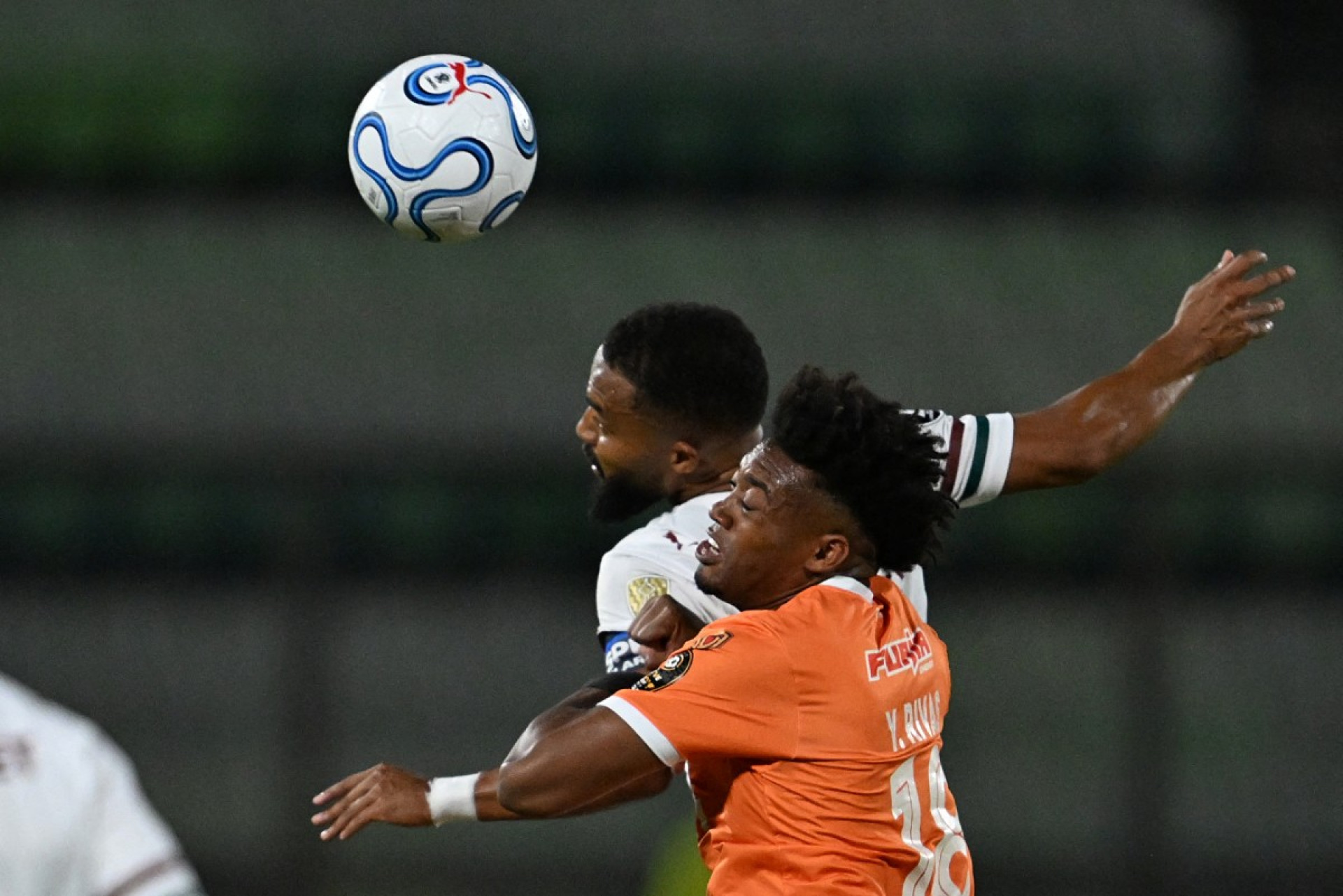 Samuel Xavier admite falta de inspiração do Fluminense em estreia: 'Libertadores é complicada'