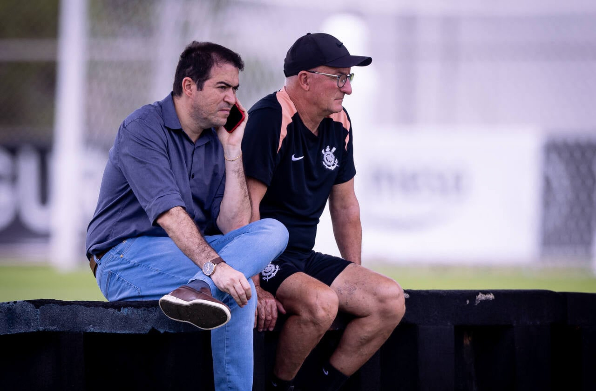 Corinthians tenta acordo para pagar multa milion&aacute;ria a Dorival J&uacute;nior