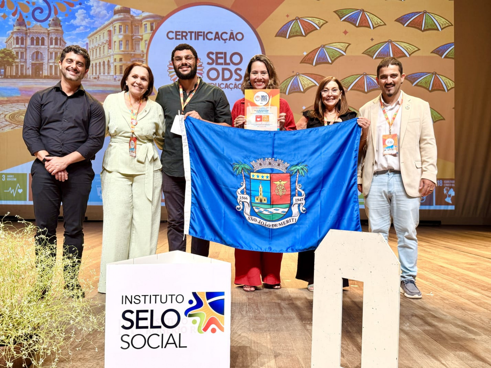 Meriti conquista reconhecimento inédito com escola premiada por práticas sustentáveis da ONU