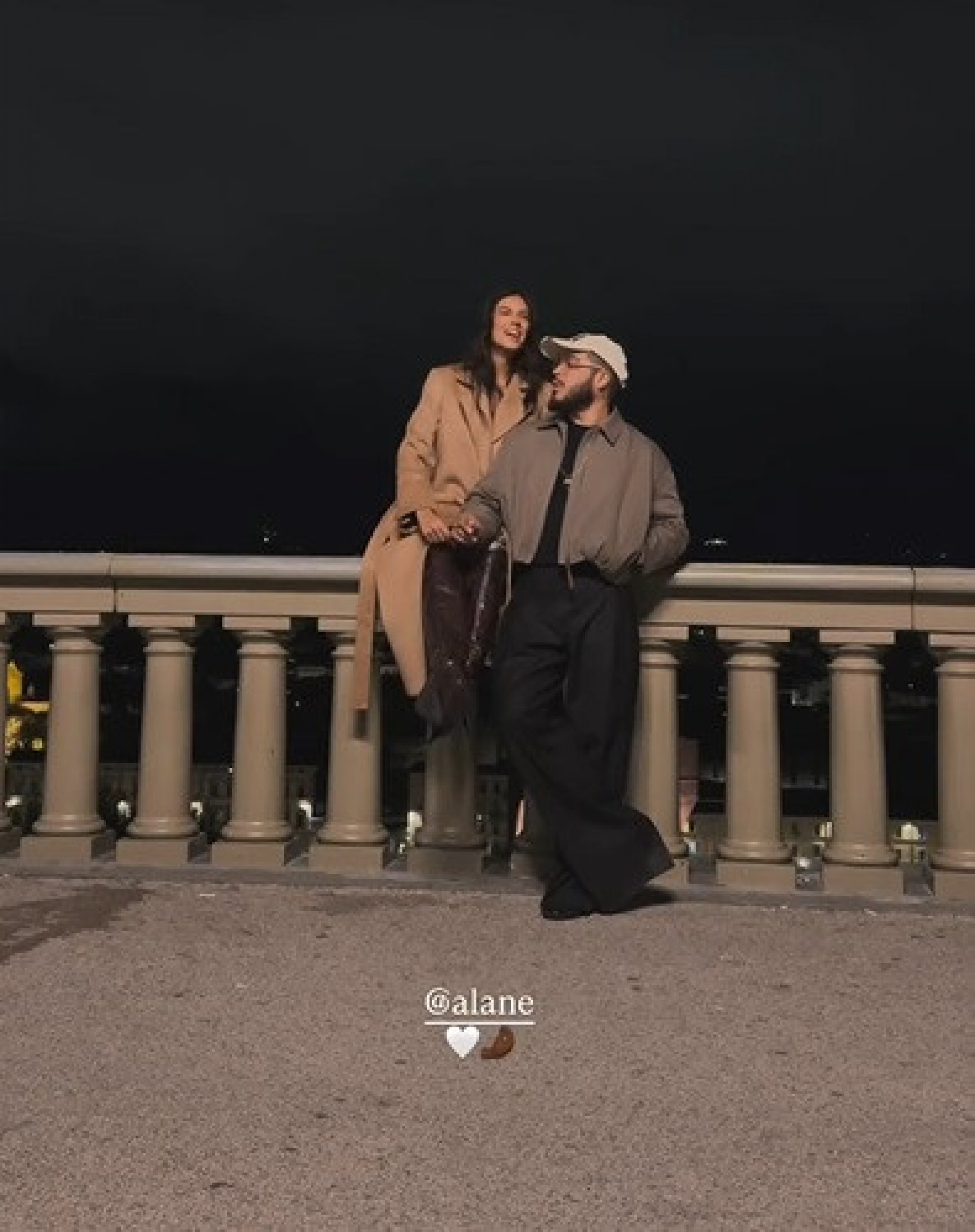 Francisco e Alane trocaram carinhos em viagem romântica - Reprodução/Instagram