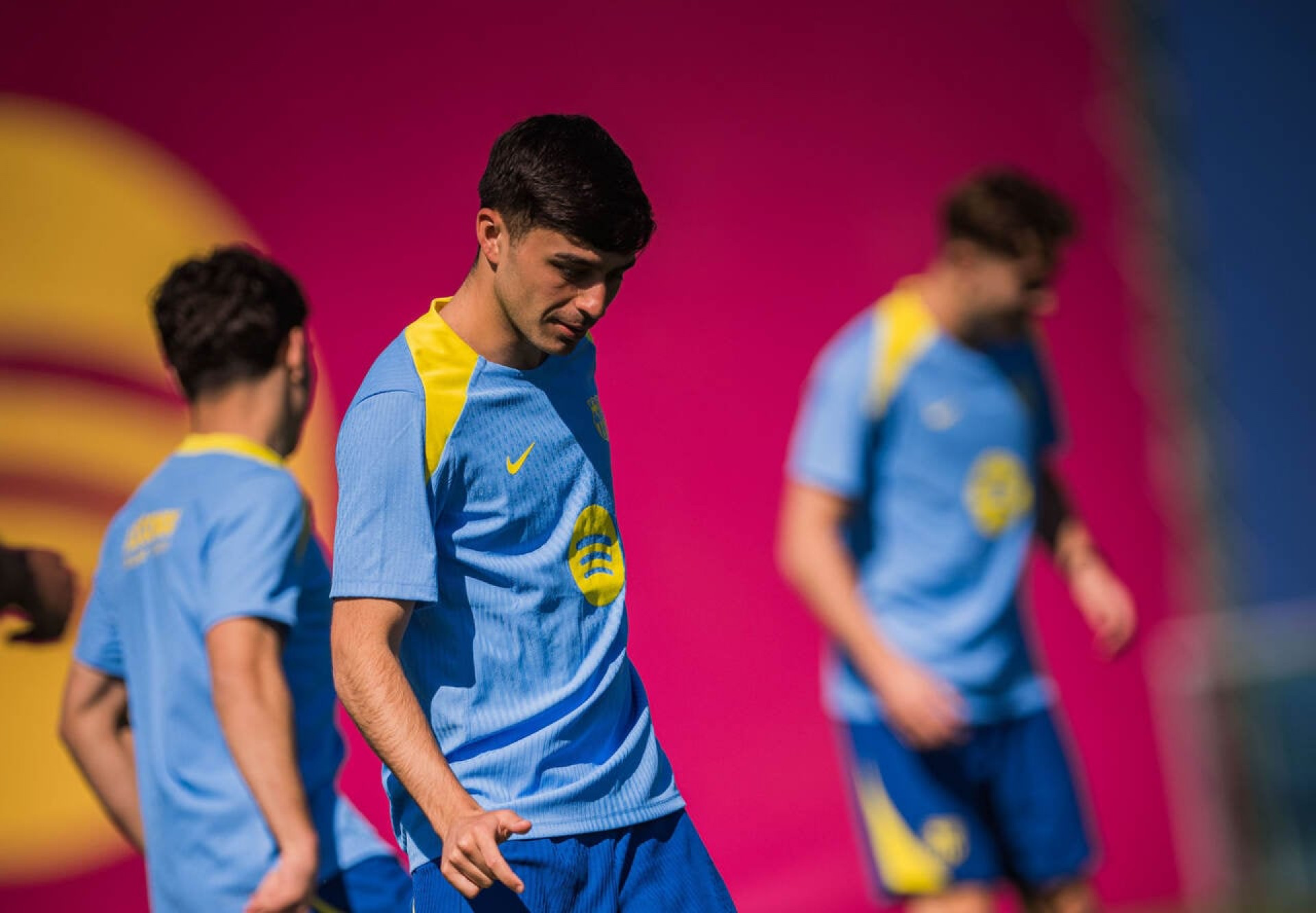 Barcelona x Atl&eacute;tico de Madrid: onde assistir, escala&ccedil;&otilde;es e arbitragem