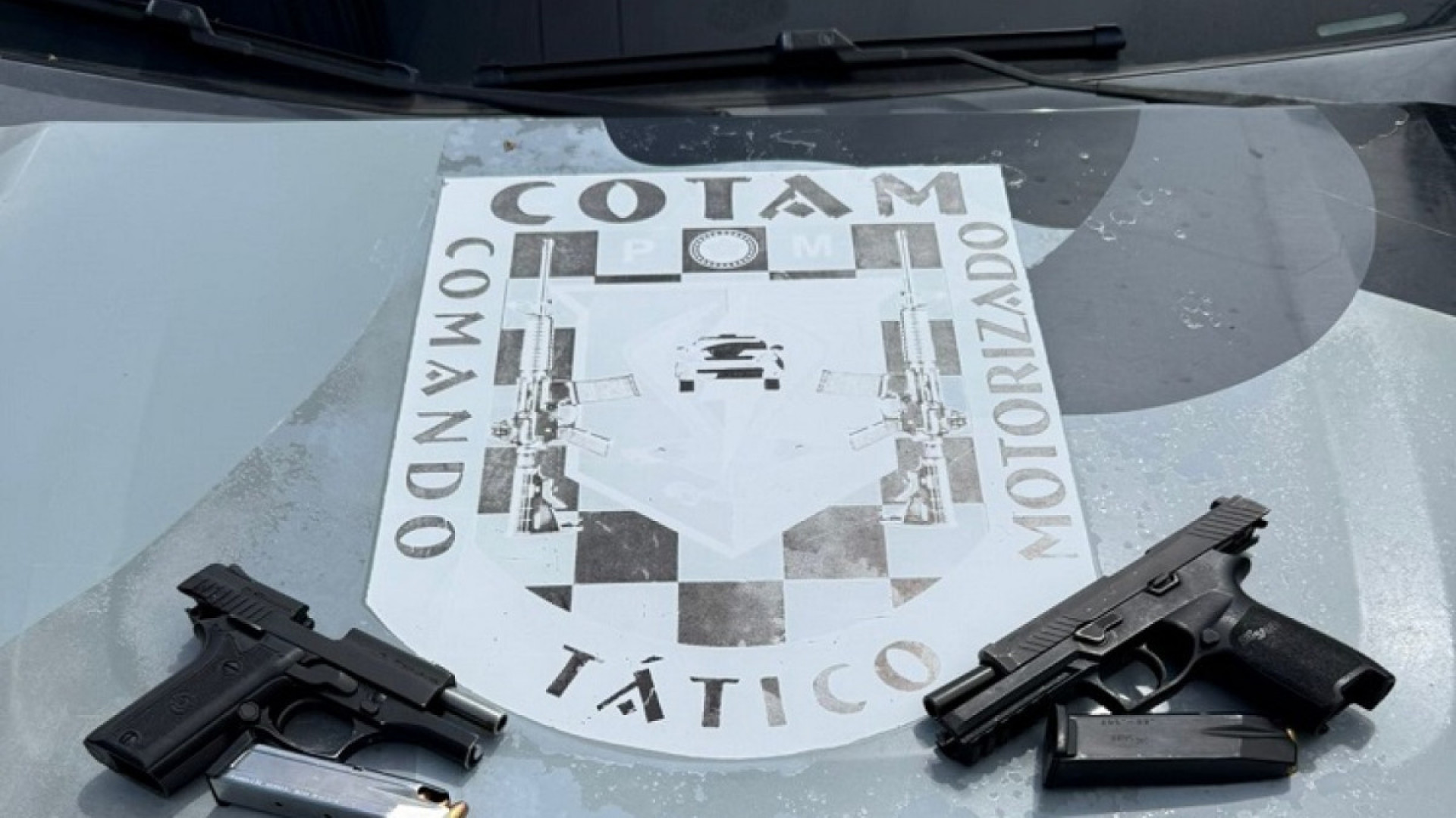 PM é preso após emprestar arma para amigo tirar fotos em praia de Fortaleza