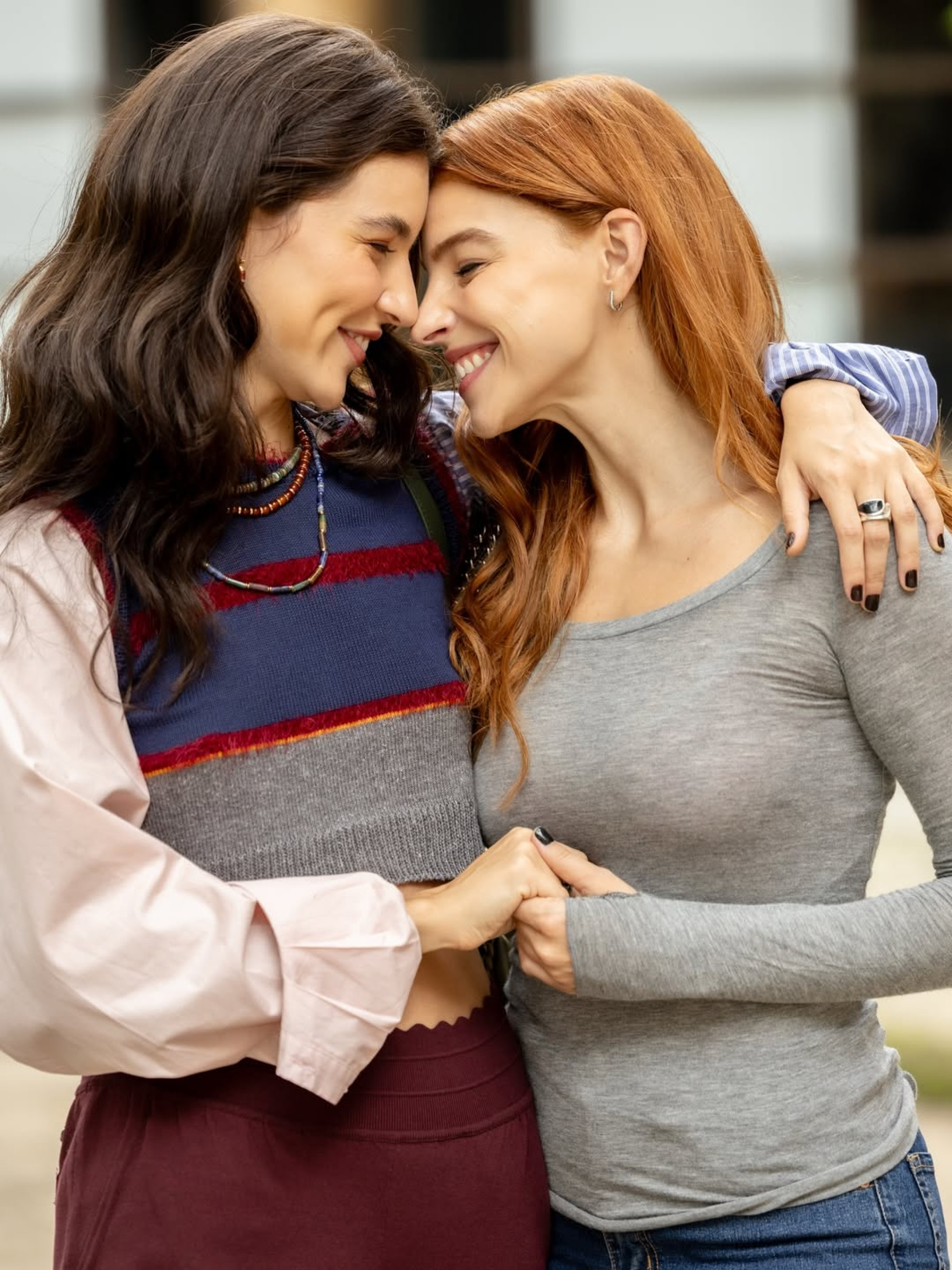 'Louquinha', protagonizada por Alanis Guillen e Gabriela Medvedovski, movimenta web - Reprodução / Instagram