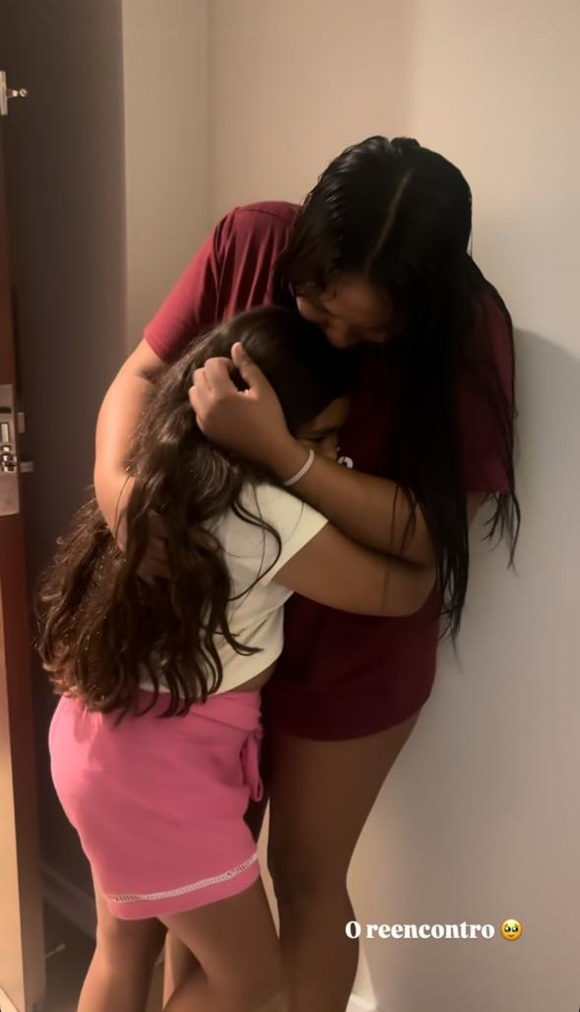 Após deixar o 'BBB 26', Chaiany tem reencontro com a filha
 - Reprodução / Instagram