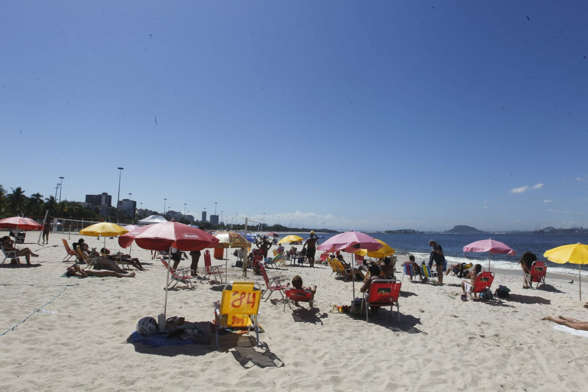 Movimentação na Praia do Flamengo, Zona Sul do Rio  - Reginaldo Pimenta 